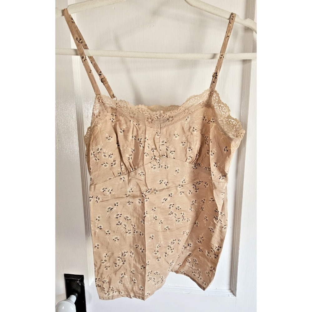 AMERICAN EAGLE OUTFITTERS Y2K woman Sz 0 adjustable strap 100% silk top